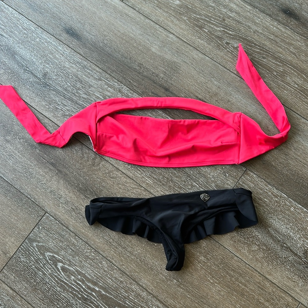 Woman's bandeau top G string bikini